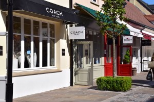 Antara outlet yang ada