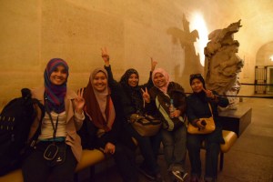 Dah sampaiiiiiii, Rest sekejap..... Kepenatan naik tangga, bawalah air ya sebab sampai atas tu kering tekak.